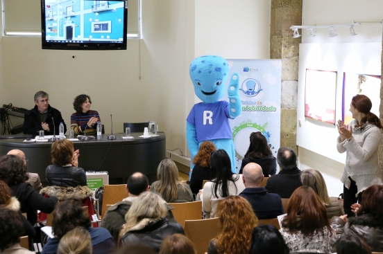 Sess&atilde;o de Apresenta&ccedil;&atilde;o das Maletas da Sustentabilidade em Set&uacute;bal